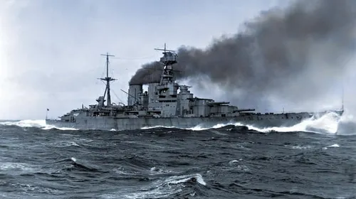 Croiseur de bataille Hood - Navire britannique